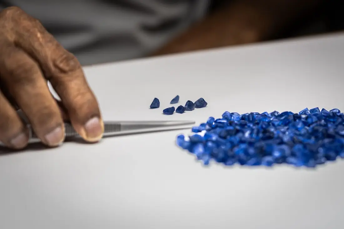 Rough gemstone selection for custom jewellery by Zora Jewellers Sri Lanka