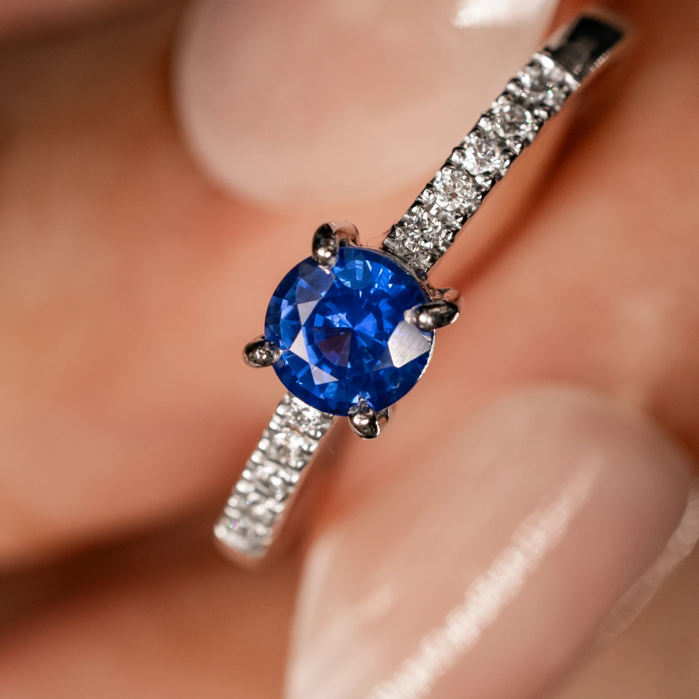 Blue Sapphire, Round Cut